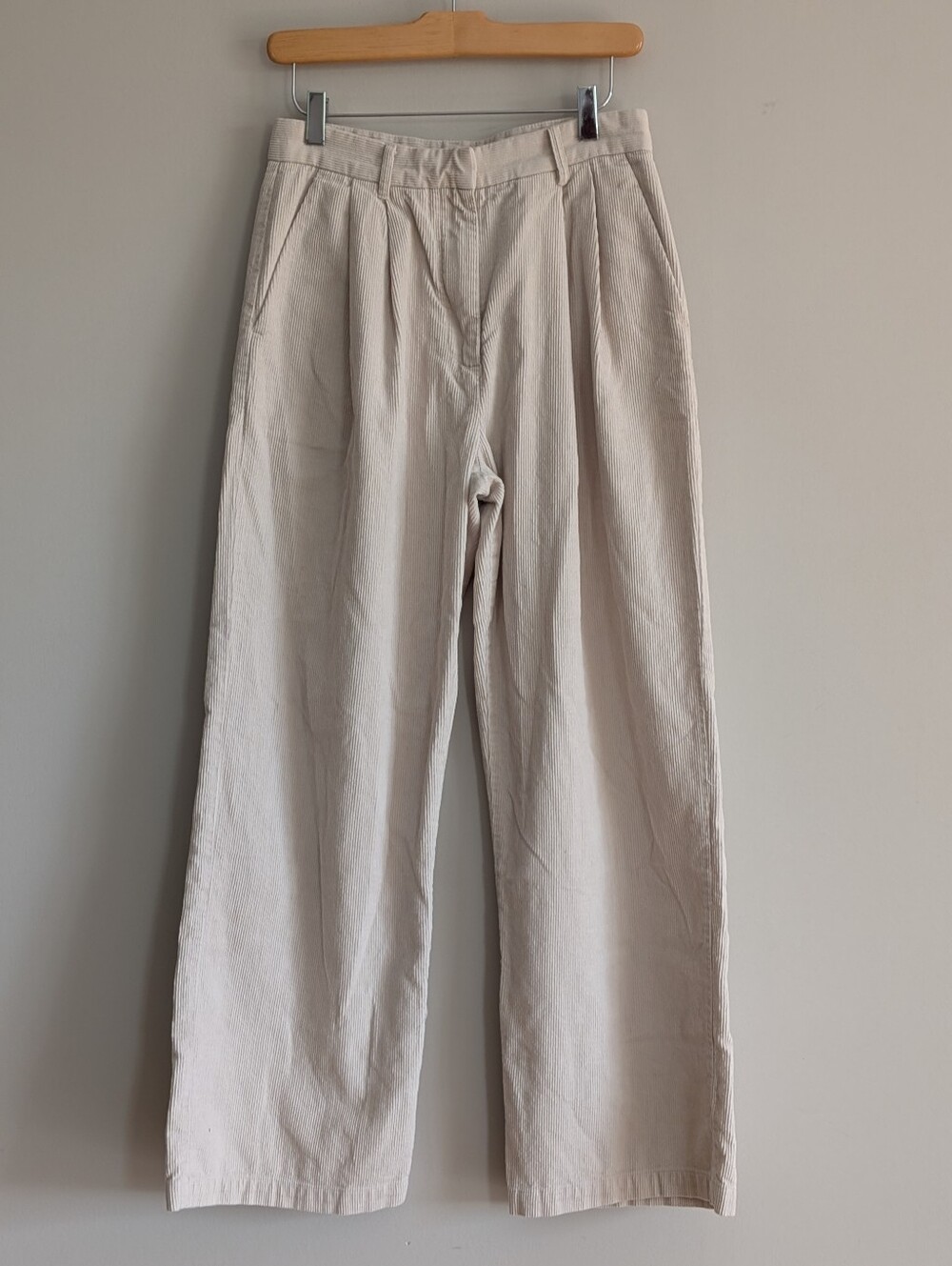 Venroy Cream High Waisted Pleated Wide Leg Corduroy Pants Cropped Small 28x28